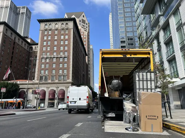 Apartment / Condo moving Los Angeles 5 Points Moving Apartment / Condo moving Los Angeles 5 Points Moving